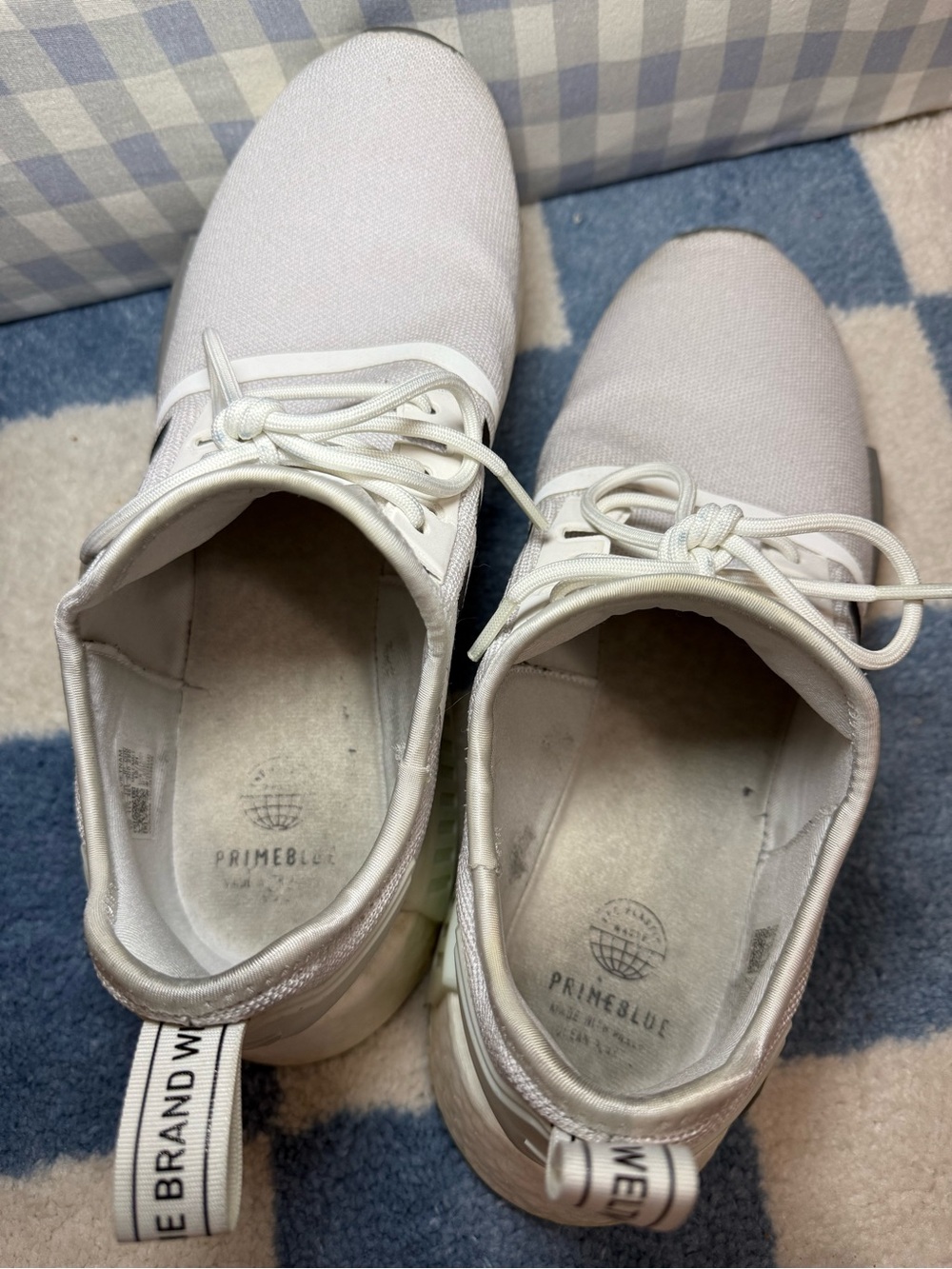 Adidas NMD R1 - Picture 2 of 6
